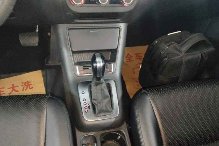 Used Volkswagen Tiguan L 2015 1.8TSI Automatic Two-Wheel Drive Trend Edition