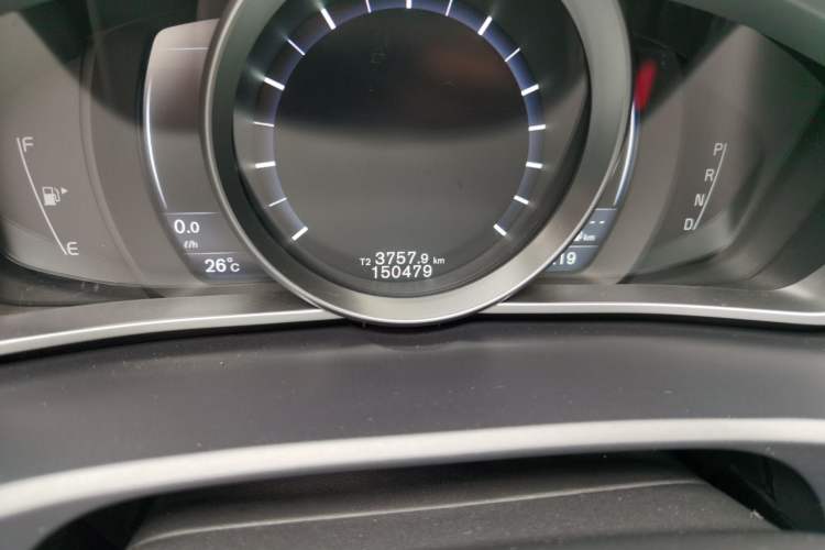Used Volvo V40 2015 1.6T Zhiya Edition
