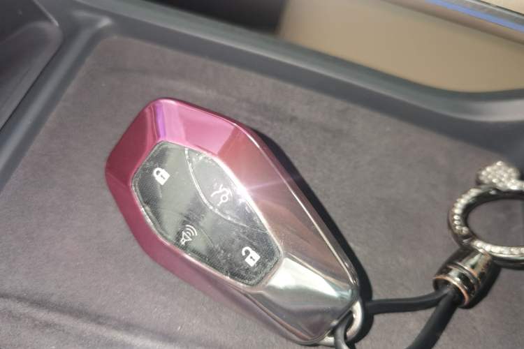 Used ARCFOX Alpha S5 2024 650ULTRA 390kW Vehicle Key