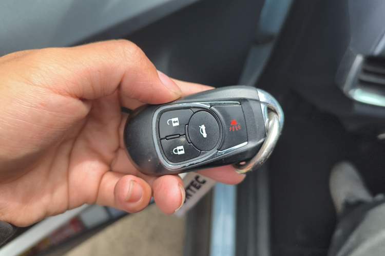 Used Buick Velite 6 2020 Plug-in Hybrid Connected Smart Model