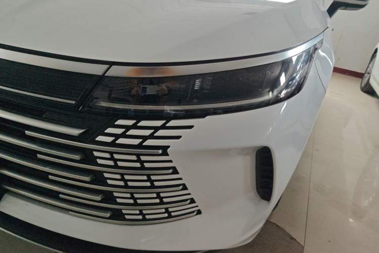 Used BYD Destroyer 05 2024 HONOR Edition DM-i 55KM Luxury Model
