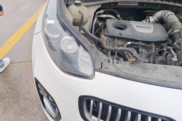 Used Kia KX5 2016 1.6T Automatic Two-Wheel Drive DLX Right Front Headlight