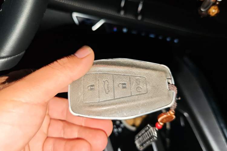 Used Geely Auto Preface 2021 2.0TD Luxury Version Vehicle Key