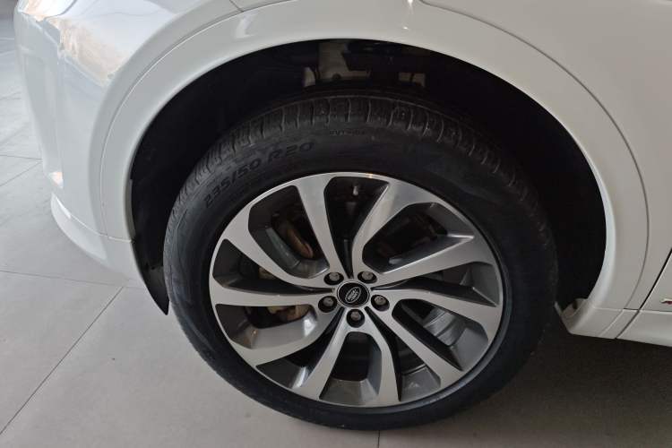 Used Land Rover Discovery Sport 2020 249 PS R-Dynamic Performance Edition