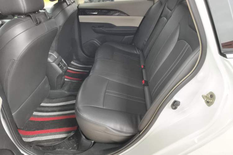 Used Dongfeng Aeolus E70 2021 Revised Version 2 500 Ultra-Comfort Edition Left Rear Seat