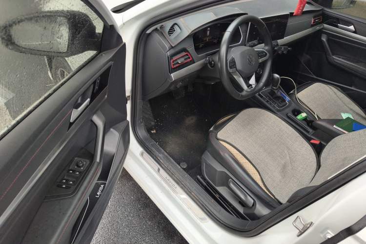 Used Volkswagen Lavida 2022 280TSI DSG Comfort Edition
