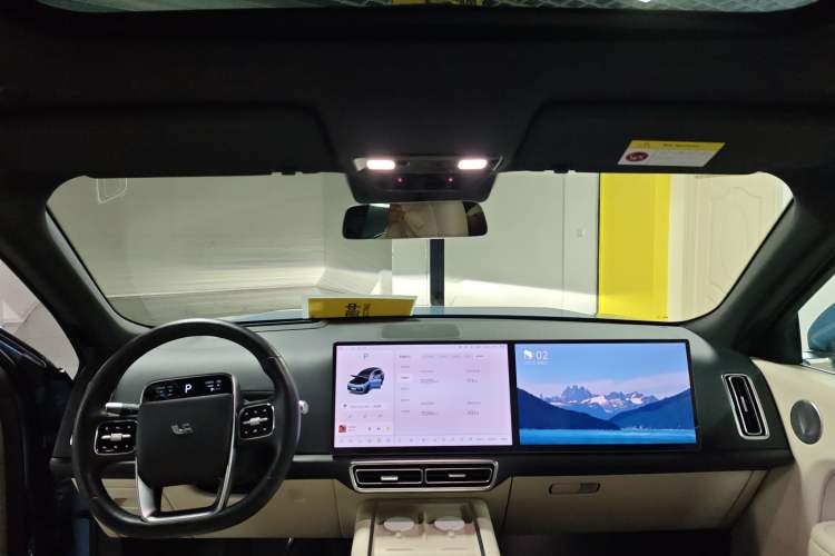 Used Li Auto L8 2023 Max model