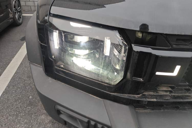 Used JETOUR Traveler 2023 2.0T All-Wheel Drive CrossPRO+