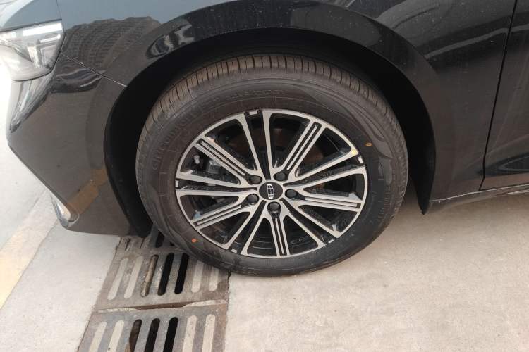 Used Geely Auto Preface 2026 Model Oriental Yao 1.5TD Fuyao Edition
