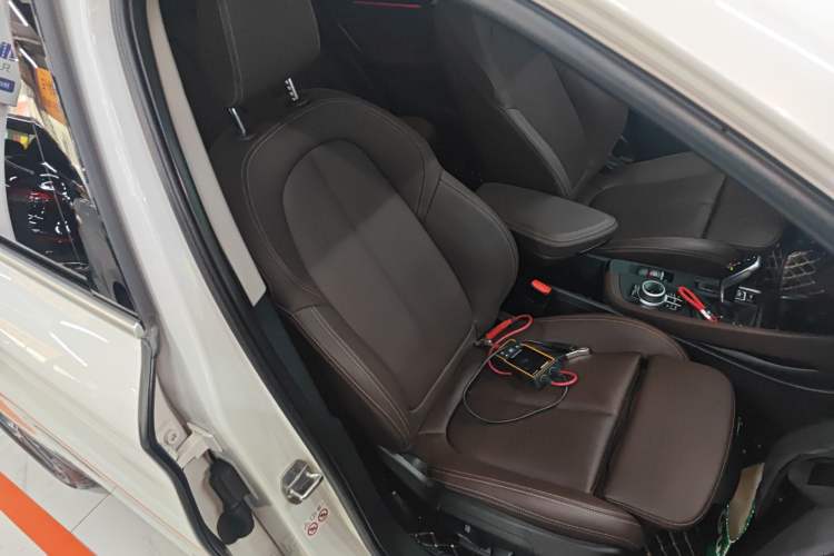 Used BMW X1 2020 sDrive25Li Leading Model
