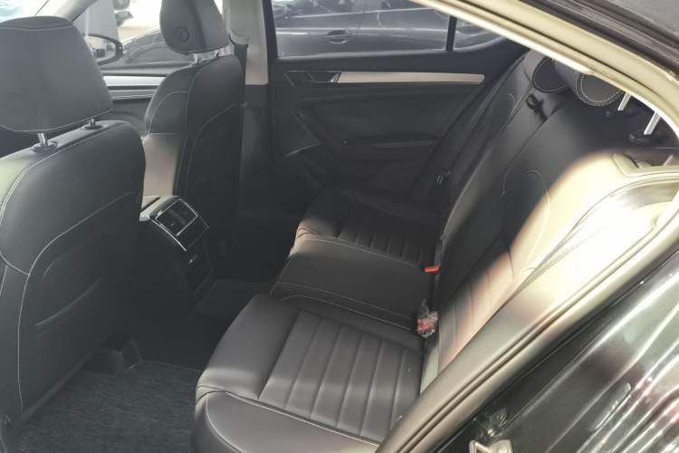 Used Skoda Superb 2024 TSI280 DSG Luxury Edition Left Rear Seat