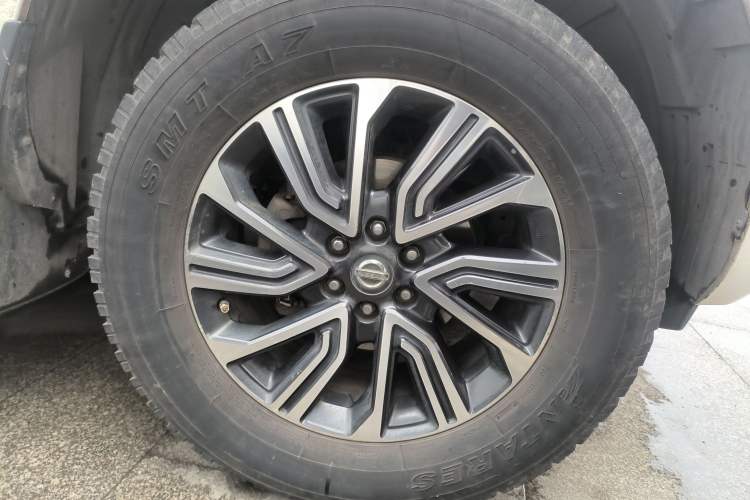 Used Nissan Terra 2018 2.5L Manual Two-Wheel Drive Elite Edition