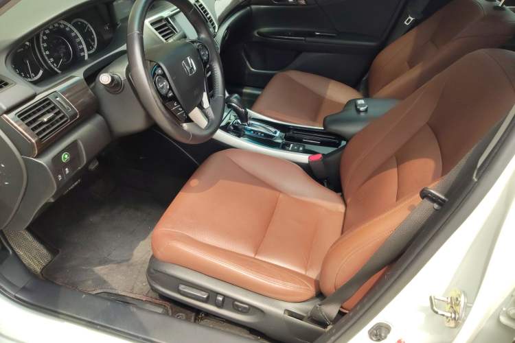 Used Honda Accord 2016 2.4L Luxury Edition Left Front Seat