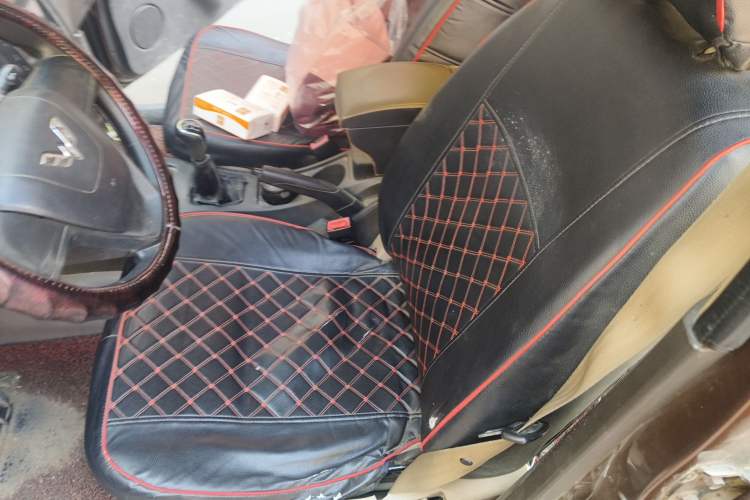 Used Wuling Hongguang 2015 1.5L S1 Standard China V-Emission Standards
