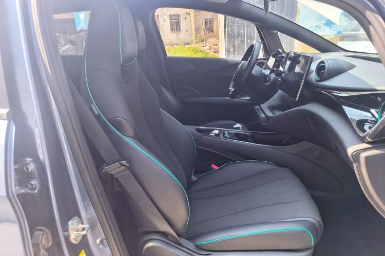 Used BYD Dolphin 2024 Honor Edition 420km Freedom Version
