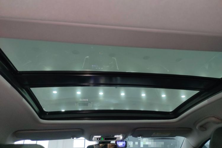 Used Chevrolet Malibu XL 2022 535T Automatic Sport Edition Headliner