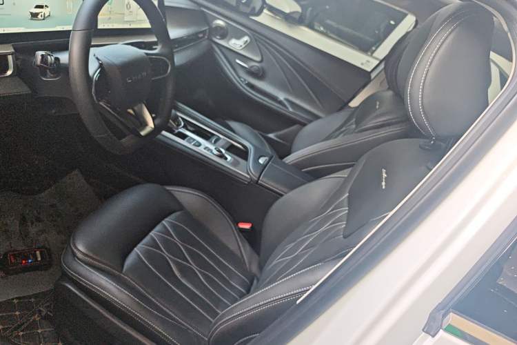 Used Chery Arrizo 8 2024 1.6T DCT Rui