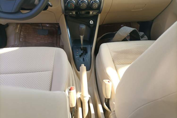 Used Toyota Vios 2014 1.5L Automatic ZhiZhen Edition Gear Lever