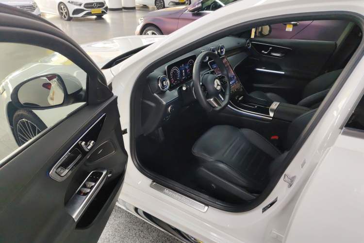 Used Mercedes-Benz C-Class 2023 Restyled C 260 L Sport Edition