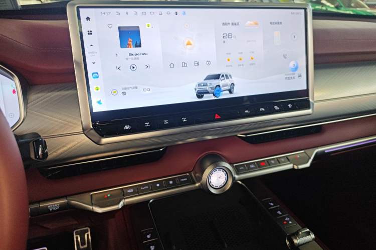 Used Tank 700 New Energy 2024 Hi4-T Extreme Edition Audio And AC Panel