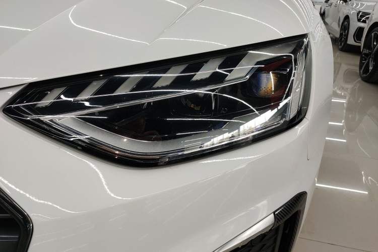 Used Audi A4L 2020 40 TFSI Fashion Dynamic Model Left Front Headlight