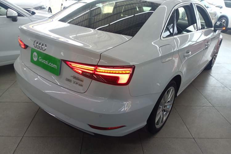 Used Audi A3 2019 Limousine 35 TFSI Ambition China V