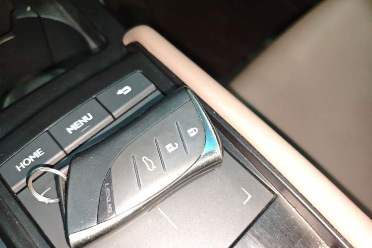 Used Lexus ES 2021 200 Excellence Edition