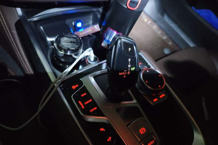 Used BMW 7 Series 2018 730Li Luxury Edition M Sport Package Gear Lever