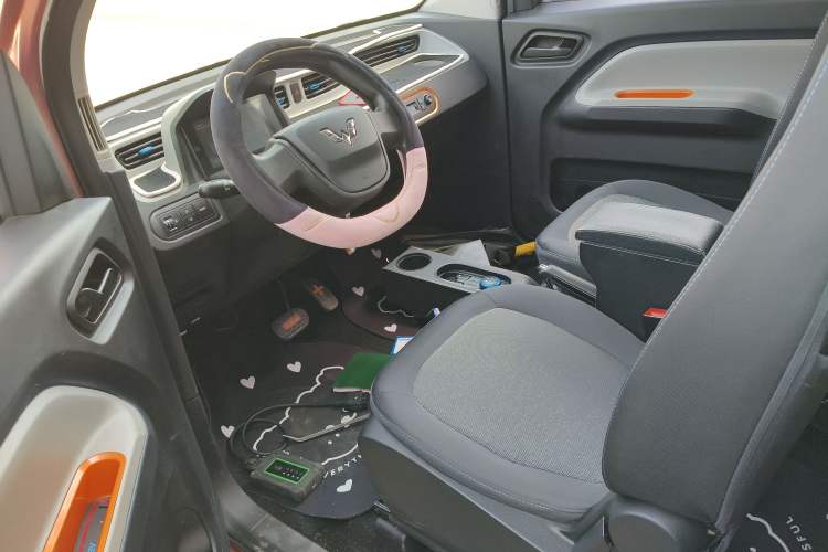 Used Wuling Hongguang MINIEV 2020 Zizai Version Lithium-NMC
