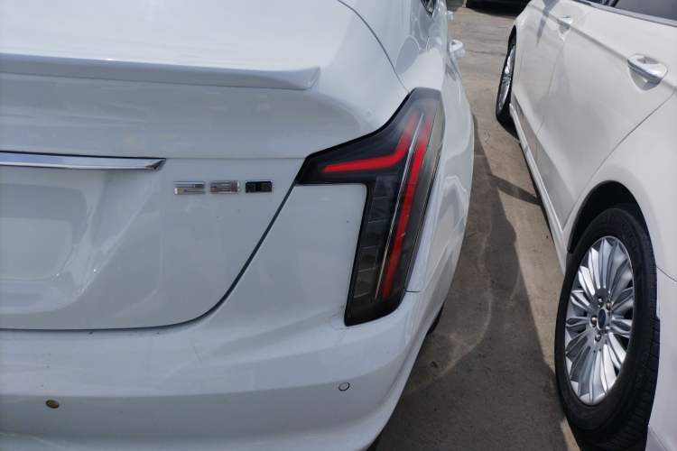 Used Cadillac CT5 2021 28T Advanced Sport Model Exterior 3