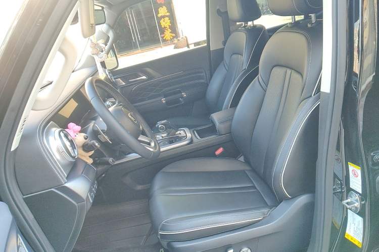 Used Tank 300 2023 City Edition 2.0T—Stylish as Ever
