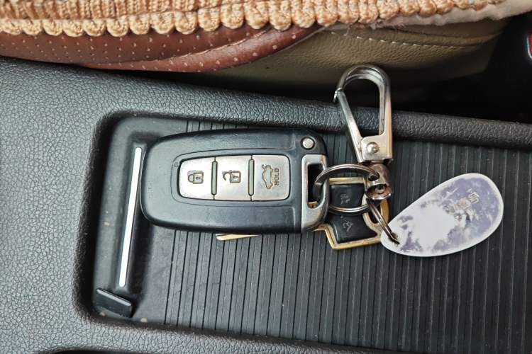 Used Hyundai Elantra (5th Generation / Langdong) 2012 1.6L Automatic Prestige Model