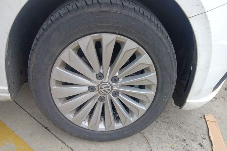 Used Volkswagen Lavida 2019 1.5L Automatic Comfort Edition China VI Standard
