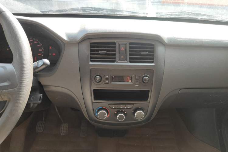 Used Wuling Rongguang S 2021 1.2L Base Model Window-Sealed 5-Seat LSI Car