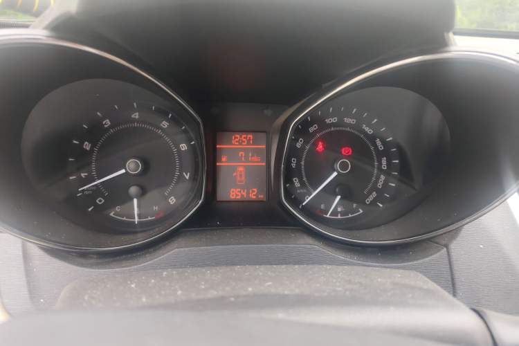 Used Chery Arrizo 7 2014 1.6L Manual ZhiCheng Edition