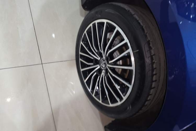 Used BYD Han 2022 DM-i 121KM Prestige Model
