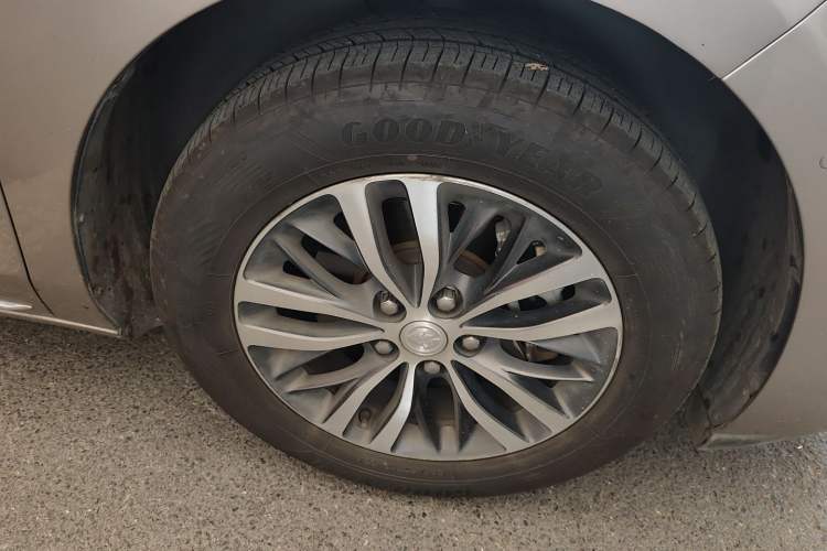 Used Buick GL8 2023 ES Lu Zun Deluxe Model
