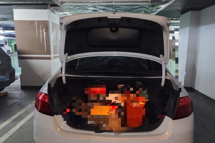 Used BMW 5 Series 2014 520Li Elegant Model
