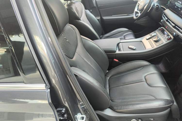 Used Hyundai Palisade 2023 3.5L Automatic All-Wheel Drive Calligraphy