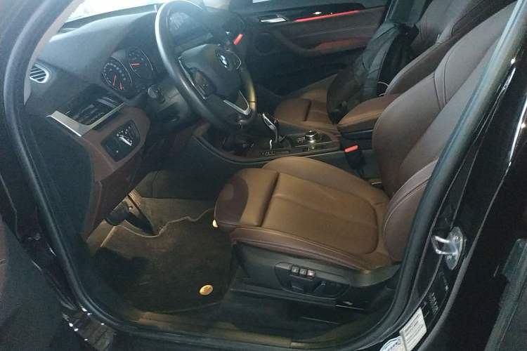 Used BMW X1 2020 sDrive25Li Leading Model