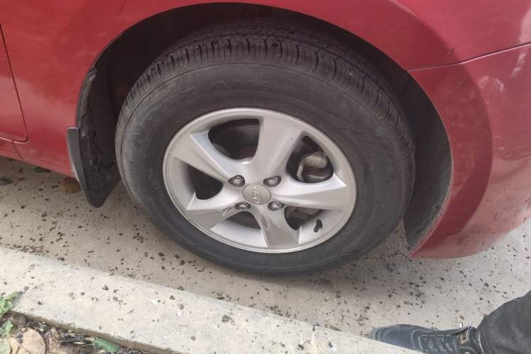 Used Hyundai Verna (older generation) 2014 1.4L Manual Smart GLS Trim
