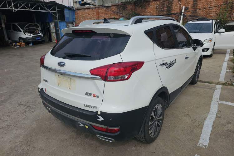 Used JAC Refine S3 2018 Smart Drive Edition 1.5L Manual Luxury Smart Model
