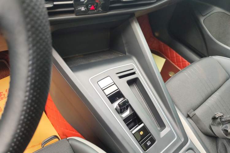 Used Volkswagen Golf 2021 280TSI DSG Pro Gear Lever