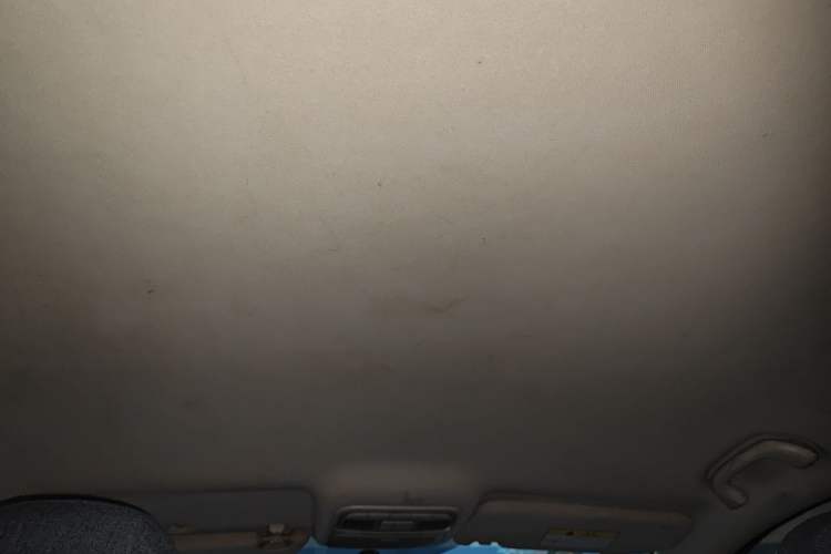 Used CHANGAN OSHAN A800 2017 1.6L Manual Comfort Model Headliner