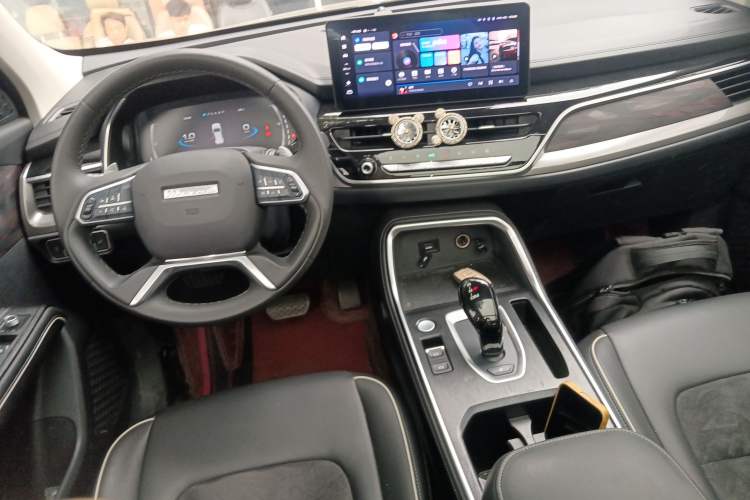 Used Haval H6 2021 National Trend Edition 1.5T Automatic Champion Version Center Console