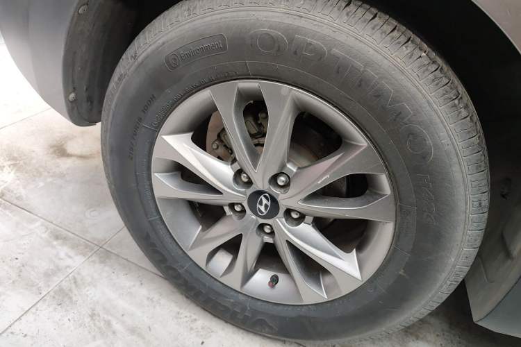 Used Hyundai ix35 2013 2.0L Automatic 2WD Comfort GL China IV Standard