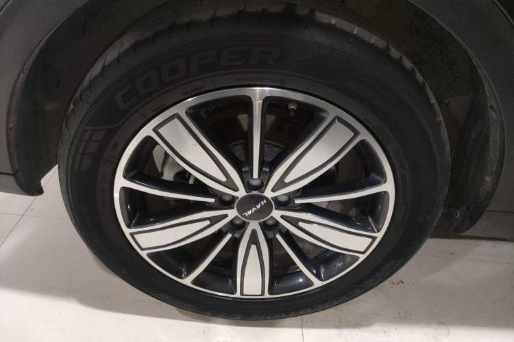 Used Haval H6 2021 1.5T Automatic Champion Edition Left Front Wheel Hub