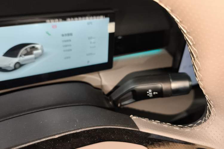 Used Geely Galaxy Galaxy 8 2025 130km EM-i Prestige Edition
