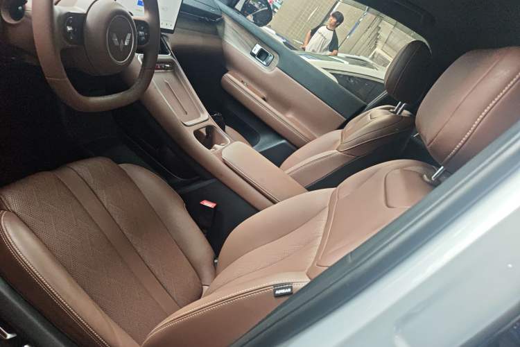 Used Wuling Xingguang S 2024 130km Flagship Version Left Front Seat