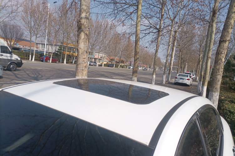 Used Geely Auto Emgrand GL 2018 1.4T Manual Elite Smart Connectivity Version
